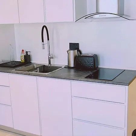 Mezarina 1 Apartman *